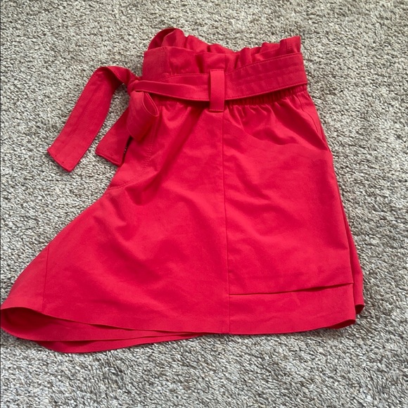 Stylish Red Women's Shorts - Picture 4 of 8